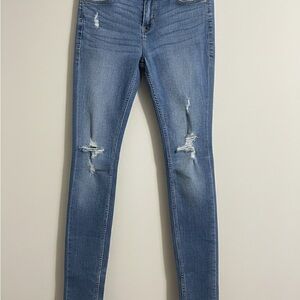 Hollister Women’s High-Rise Jeans | W26 L32 | Excellent Condition